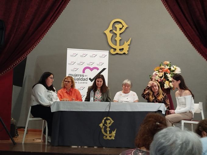 Mesa redonda y actividades de sensibilización