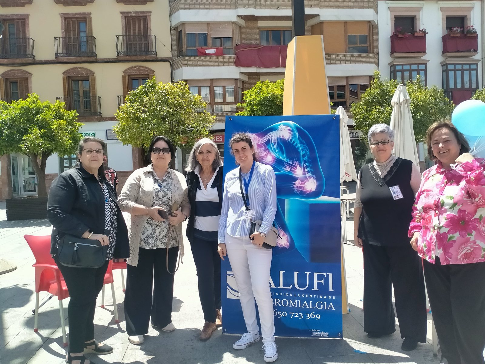 Sesión de taichí organizada por ALUFI durante el Día Mundial de la Fibromialgia en 2023